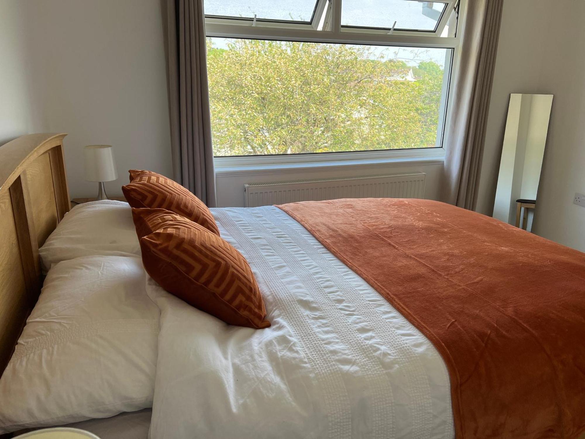 Gower Getaway - Parking & Ensuite Swansea Eksteriør billede